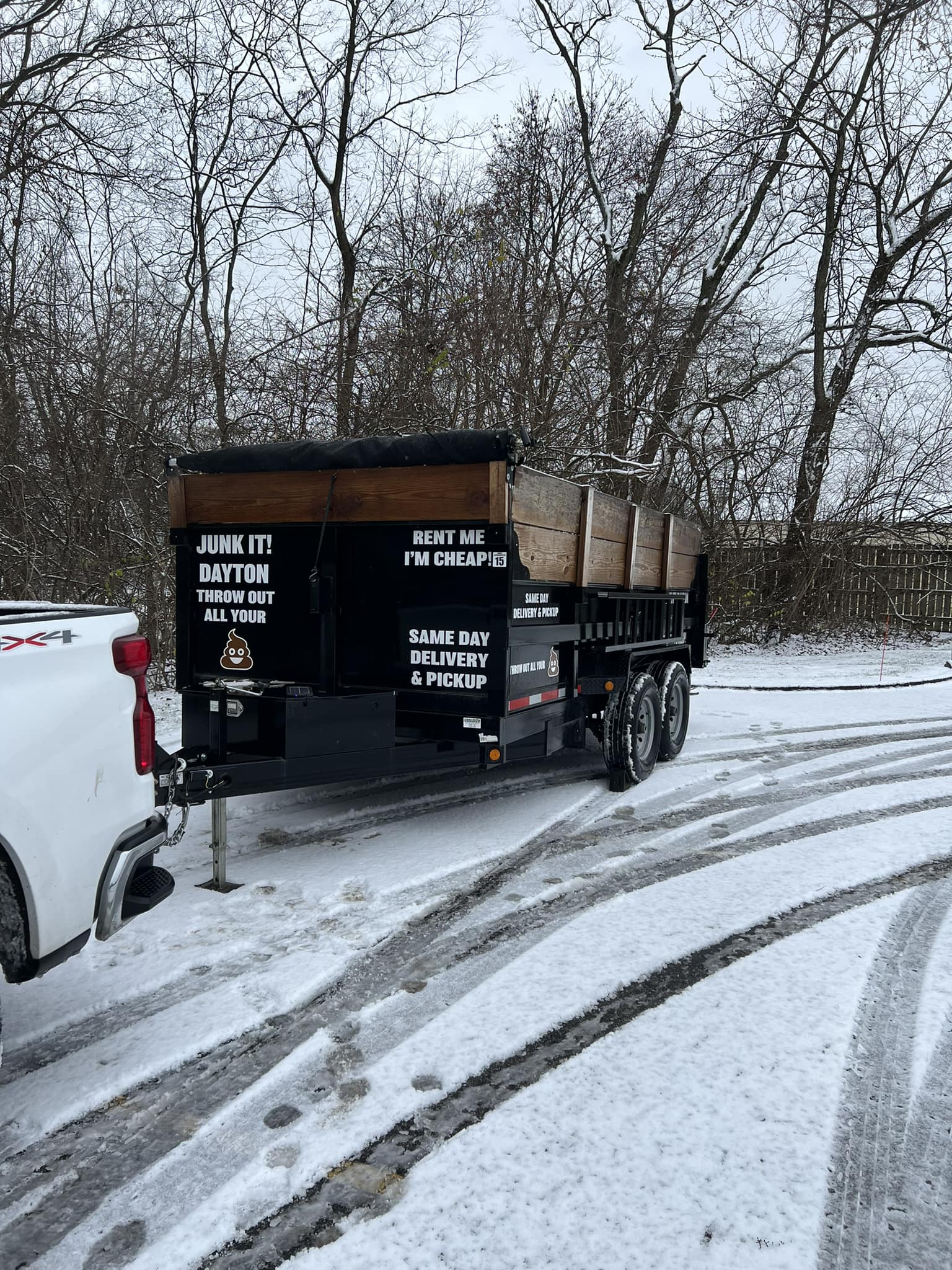 JunkIT Dayton same-day dumpster trailer rental